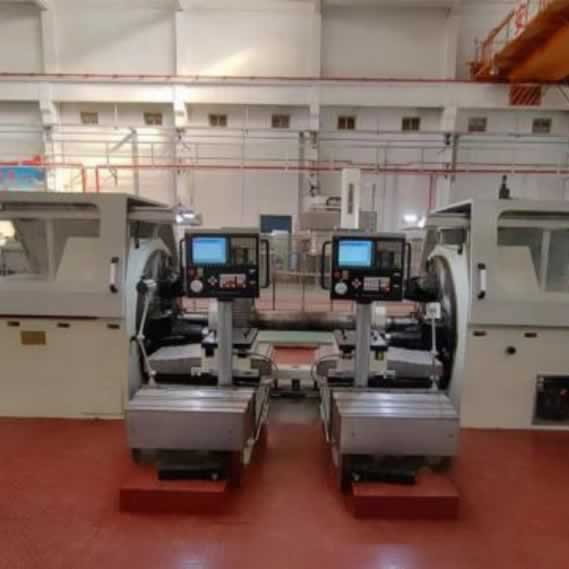 CSK-8015數(shù)控車(chē)輪車(chē)床